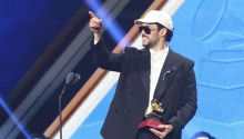 Bad Bunny triunfa en los Latin Grammy y Karol G gana el premio a canción del año