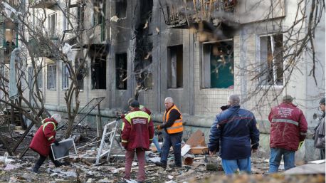 Un ataque masivo ruso deja al menos cinco muertos y una veintena de heridos en Kiev