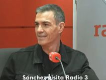 Sánchez visita Radio 3 con look roquero: 'Soy más de mujeres cantantes'