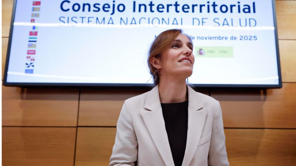 Ayuso se niega a señalar a los médicos que no practican abortos y el Gobierno anuncia que la llevará a los tribunales