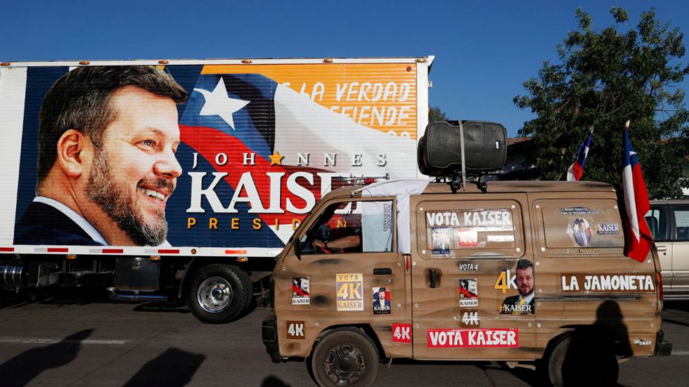 Elecciones generales en Chile: entre la comunista Jara y Kaiser, el 'Milei chileno'