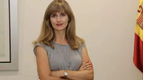 El juez Peinado archiva la causa a la alto cargo de Moncloa tras tomarle declaración