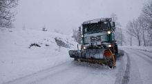 La DGT urge a consultar las carreteras antes de viajar por la previsión de nevadas