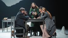 'Historia de una maestra' llega al Teatro Valle-Inclán con dirección de Raquel Alarcón
