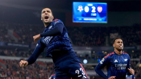 Premier League. El Arsenal arrasa con tres españoles y se escapa en la cima