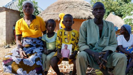 Declarada la emergencia nacional en Nigeria por los secuestros masivos y ataques contra católicos