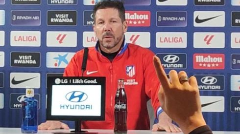 LaLiga. Simeone empatiza con Flick antes del Barcelona - Atlético