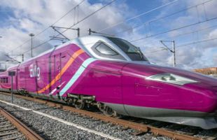 Los menores de 14 años podrán viajar en Avlo por 5 euros