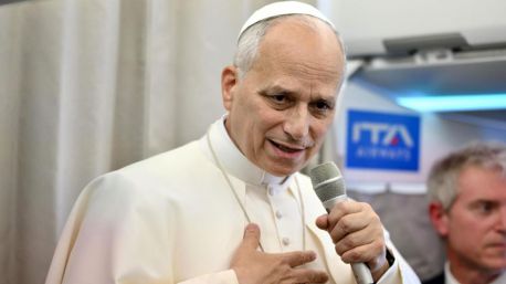 El Papa anima a Trump a buscar el 'diálogo' o la 'presión económica' antes que invadir Venezuela