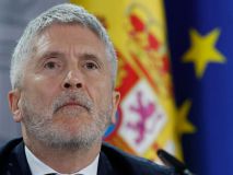 Los policías denuncian una 'insostenible escalada de violencia' en su contra y exigen la dimisión de Marlaska