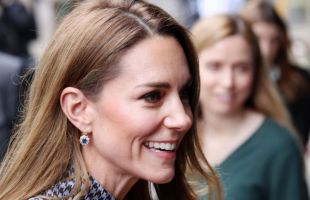 La princesa de Gales elogia la labor de los voluntarios en su carta navideña