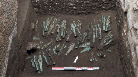 Hallado en Egipto un sorprendente conjunto de 225 estatuillas funerarias