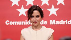 Ayuso espera que la nueva fiscal 'feminista' actúe ante los 'casos de acoso' en Moncloa