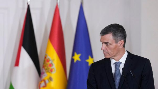 Votará telemáticamente en la última sesión del año en plena ola de escándalos por presunta corrupción y abusos sexuales que salpican al PSOE.