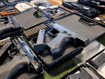 Desarticulada una organización dedicada al tráfico de armas y cocaína en Sevilla y Tenerife