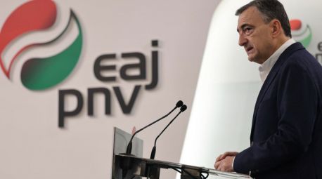 Hasta el PNV se harta de Sánchez: 'O se cierra la hemorragia de escándalos ya o elecciones'