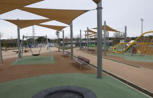 Reinaugurado el parque de Manolito Gafotas en Carabanchel tras obras