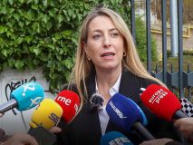 Robo de votos en tres oficinas de Correos de Badajoz: hallan calcinada una de las cajas fuertes