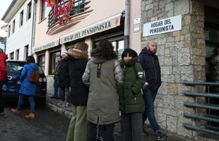 Acuerdo en Villamanín para que todos los premiados puedan cobrar 'El Gordo'