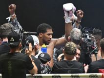 El boxeador Anthony Joshua sobrevive de milagro a un accidente vial que dejó dos muertos