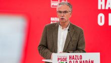 El PSOE defiende a su nuevo líder en Extremadura tras ser denunciado por acoso