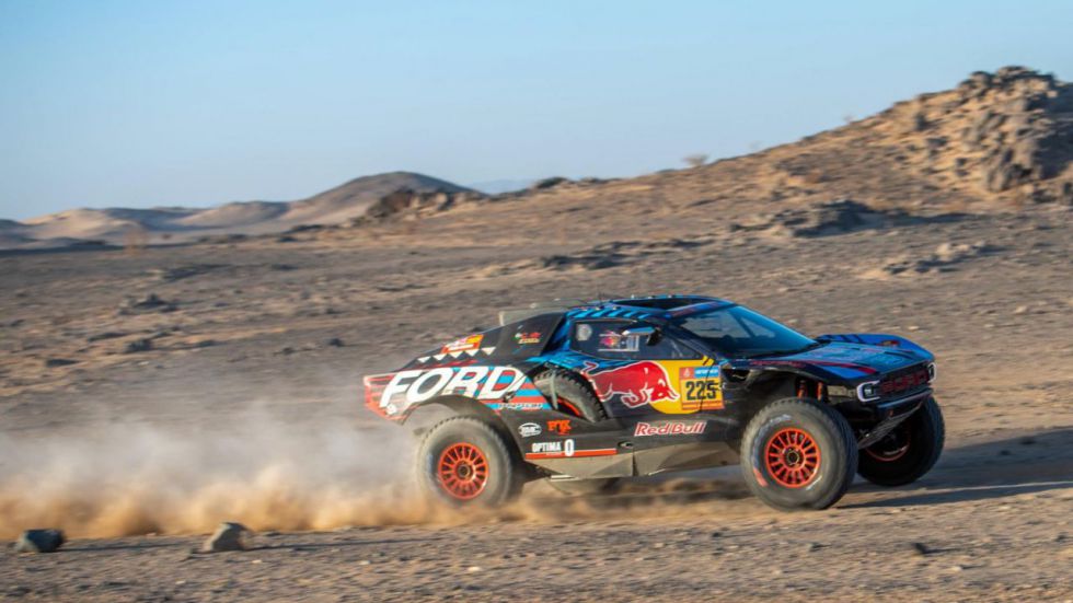 Rally Dakar. Remontada memorable de Carlos Sainz en Hail