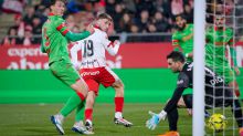 LaLiga. El Girona sale del lío y mete en él a Osasuna
