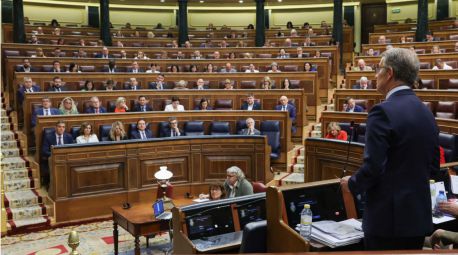 Según las encuestas, el PP ya le saca 40 escaños al PSOE y Vox se acerca a los socialistas