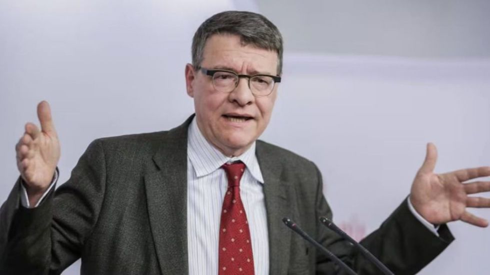 Jordi Sevilla presenta su manifesto para un PSOE alternativo