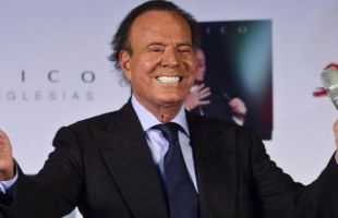La Fiscalía investiga una denuncia contra Julio Iglesias por presunta agresión sexual