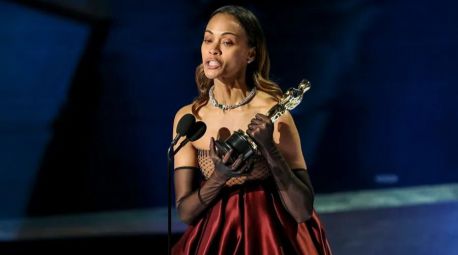 Zoe Saldaña se convierte en la actriz más taquillera de todos los tiempos