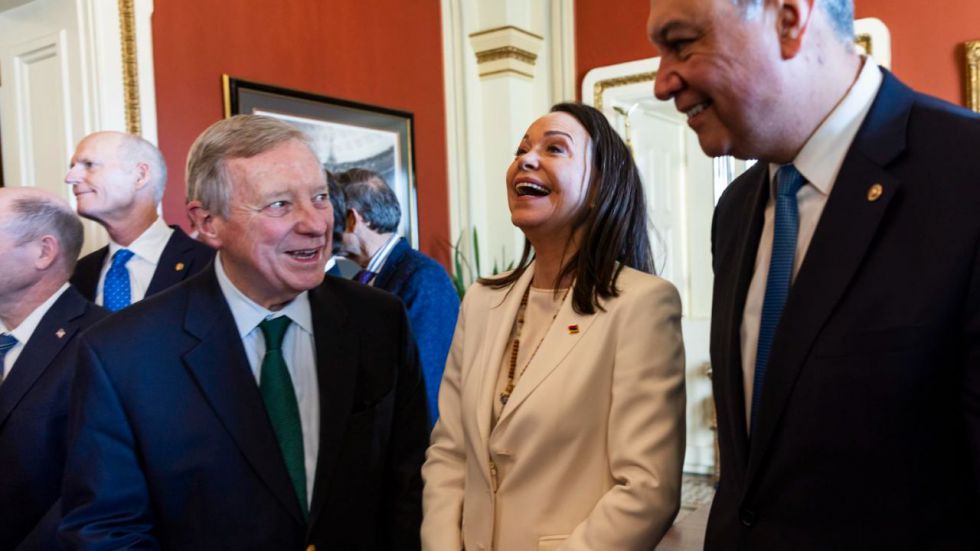 Machado ofrece su medalla del Nobel a Trump y dice que está 'comprometido con la libertad' de Venezuela