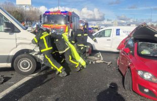 Varios heridos en un accidente múltiple de ocho vehículos en la A42