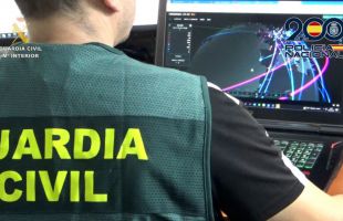 La Guardia Civil libera a un octogenario secuestrado para realizar estafas