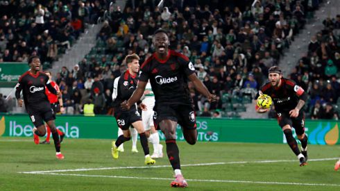 LaLiga. Adams rescata al Sevilla en Elche