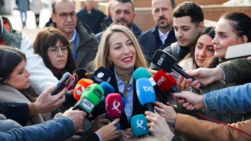 Vox tilda de 'insulto' la oferta del PP en Extremadura, pero seguirá negociando