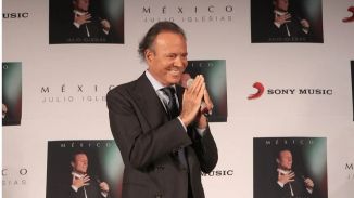 La Fiscalía archiva la denuncia contra Julio Iglesias por falta de competencia
 