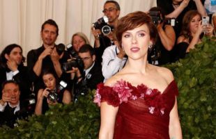 Scarlett Johansson y Cate Blanchett apoyan una campaña anti IA