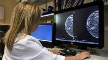 Las mamografías asistidas por inteligencia artificial detectan más tumores