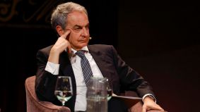 Zapatero niega cualquier implicación en el rescate de Plus Ultra y desvincula los pagos recibidos de la aerolínea