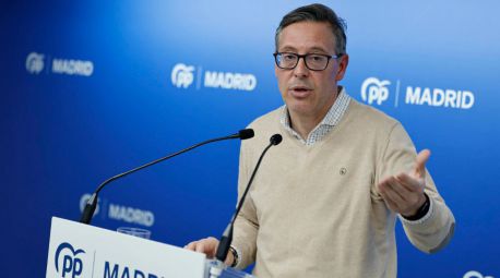 El PP acusa a la izquierda de tratar de tapar 'la ponzoña' del Gobierno con el caso de Móstoles