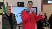 Sánchez advierte que quedan 'días largos' por el temporal y pide 'comprensión'