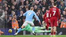Premier League. El City de Haaland gana un partidazo en Anfield y sigue vivo