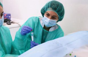 Un protocolo reduce la cefalea después de la punción lumbar en extracciones de líquido cefalorraquídeo