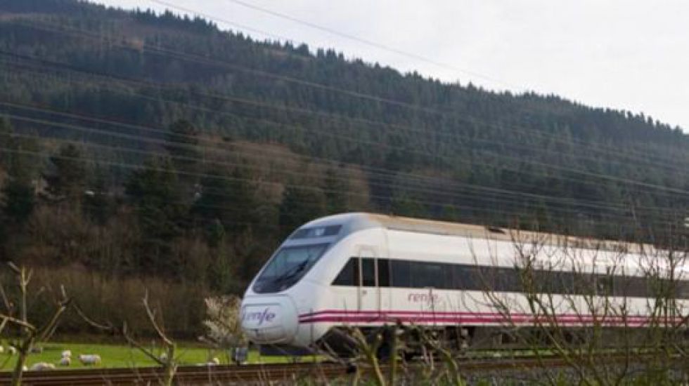 Adif confirma que este martes se reestablecerá la línea de alta velocidad entre Madrid y Andalucía