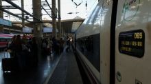 Empiezan a rodar los trenes en la línea Madrid-Andalucía tras restablecerse el servicio
