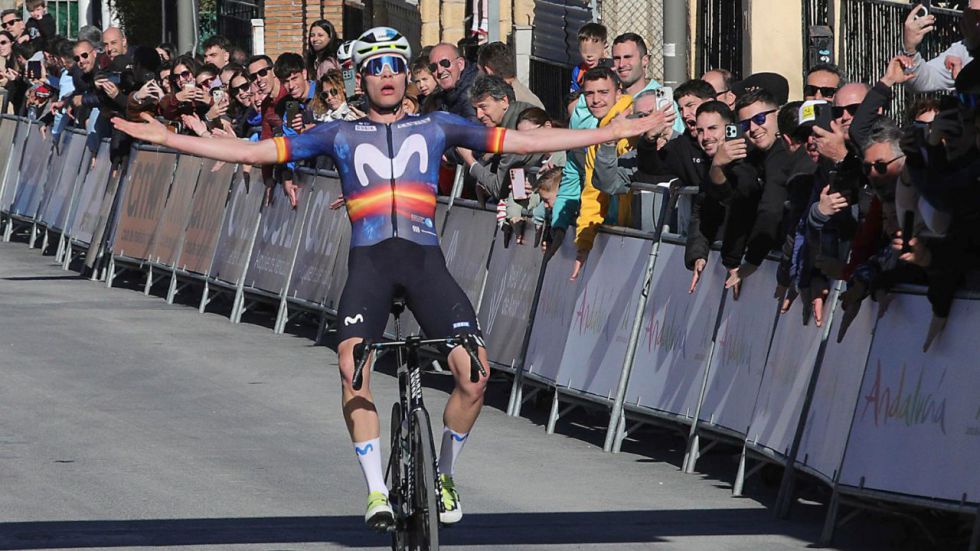 Ruta del Sol. Exhibición de Iván Romeo, el diamante del Movistar