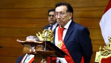 El izquierdista José María Balcázar, nuevo presidente interino de Perú