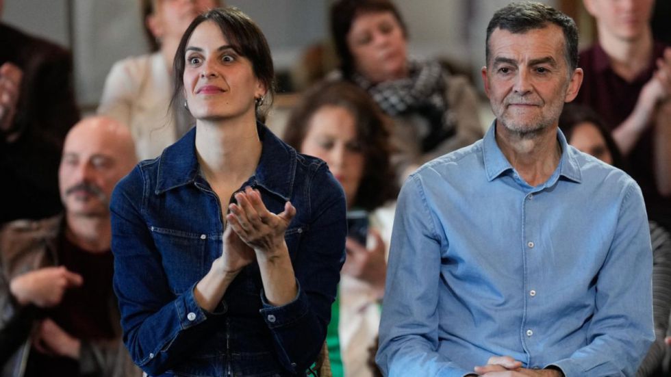 La extrema izquierda se refunda sin Yolanda Díaz y con dardos a Sánchez, Rufián y a Podemos