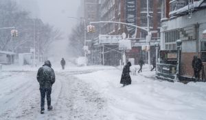 Una tormenta deja paralizado el norte de EEUU con nevadas históricas